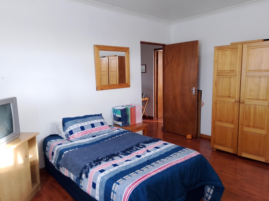 4 Bedroom Property for Sale in Richmond Estate Western Cape